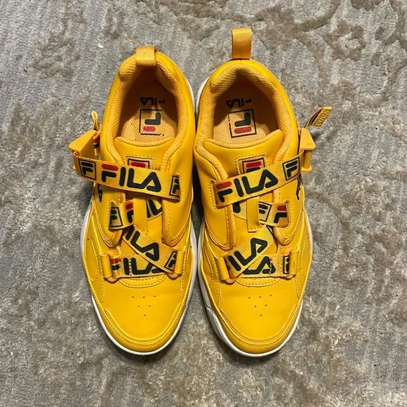 Yellow 2025 chunky filas